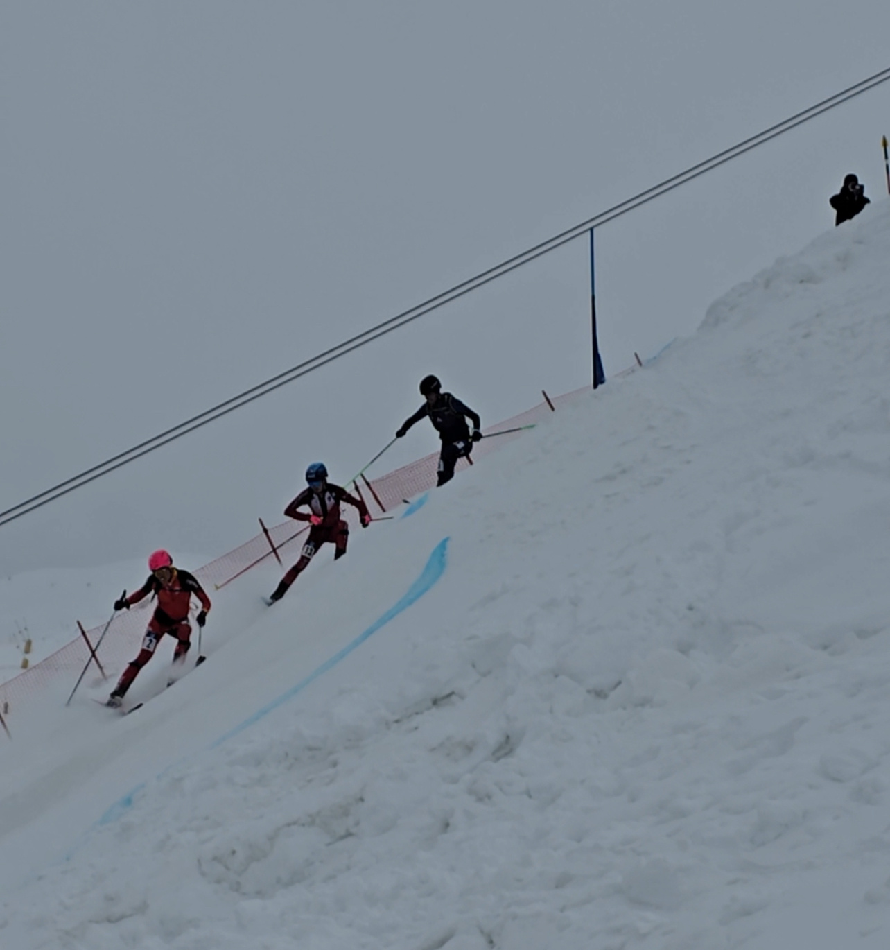 Фото: Ушел третьим после перестежки на спуск.