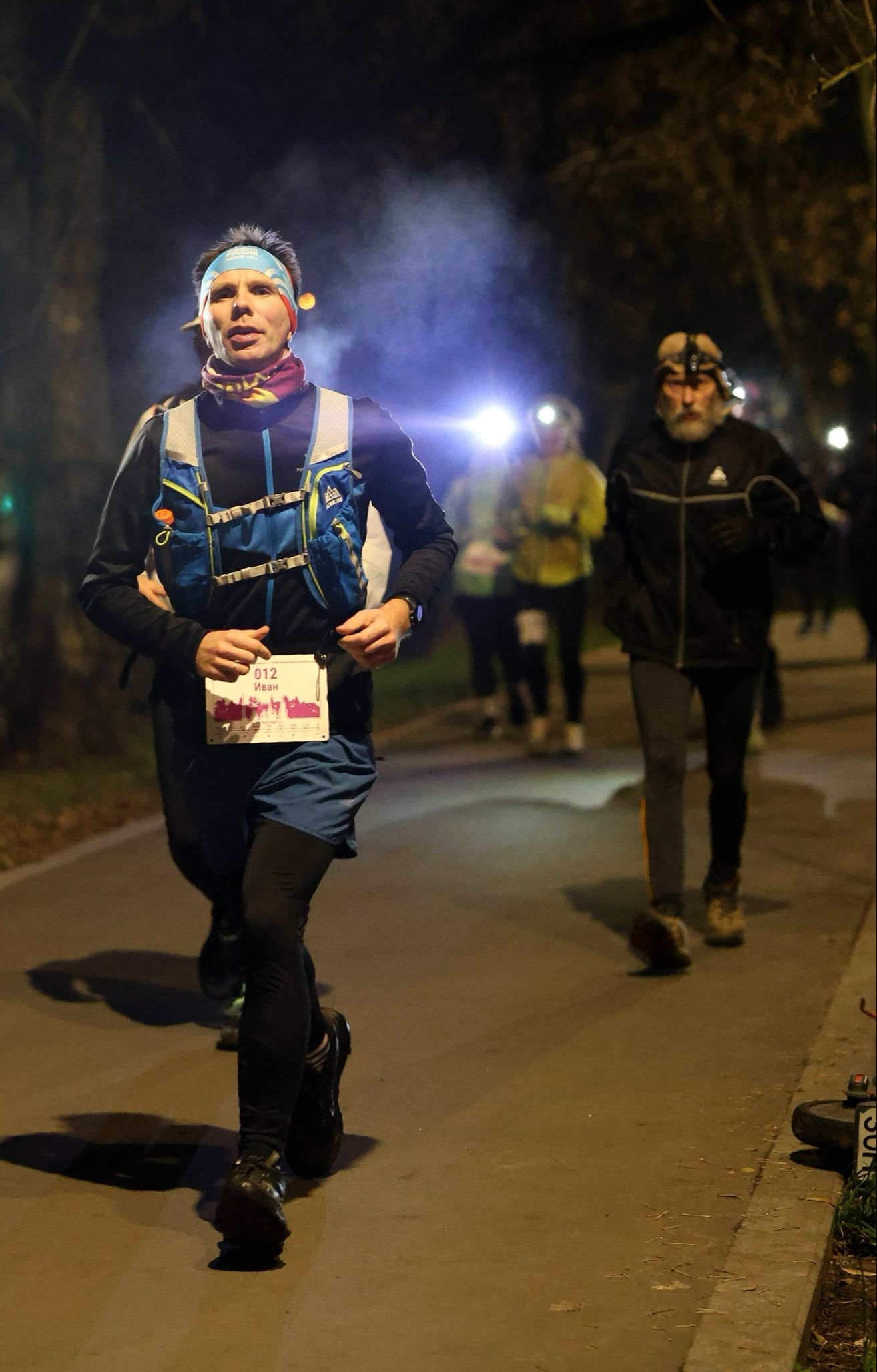 Фото: На первом этапе эстафеты. Фотограф: Андрей Поташов