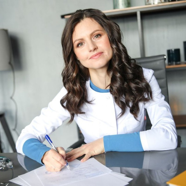 Фото: Елена  Кузнецова, врача-гастроэнтеролога, диетолога, детского эндокринолога, специалиста по превентивной, интегративной и функциональной медицине, член спортивного клуба gryadka.club